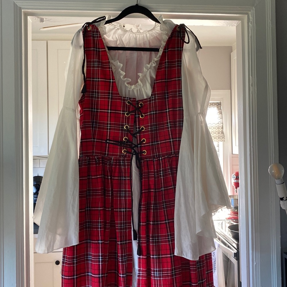 Renaissance Medieval Irish Overdress Chemise Plaid